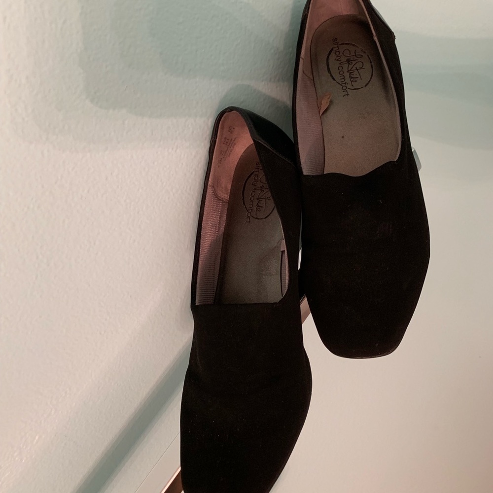 Size 6 1/2 women’s dress shoes